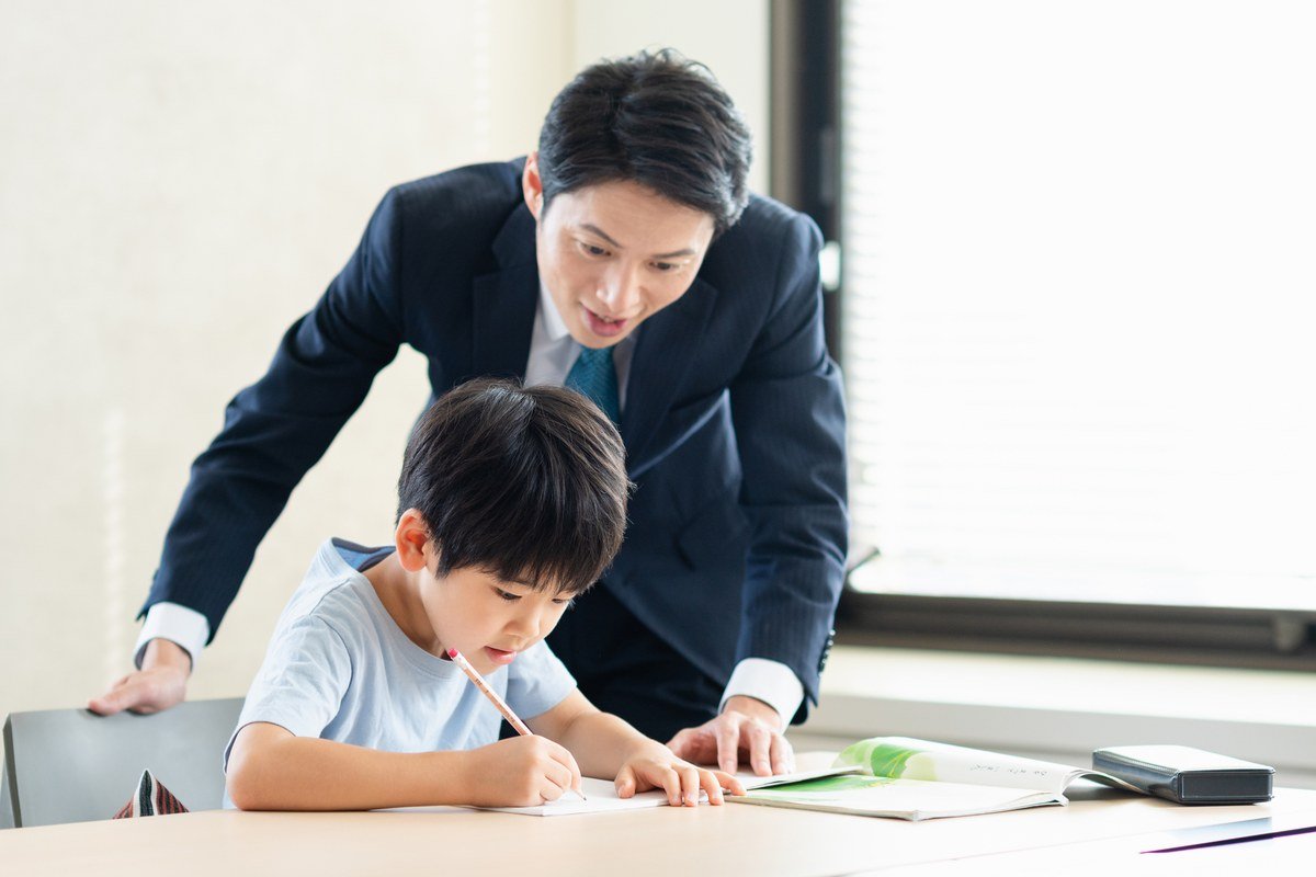 集中して学習する子どもの様子